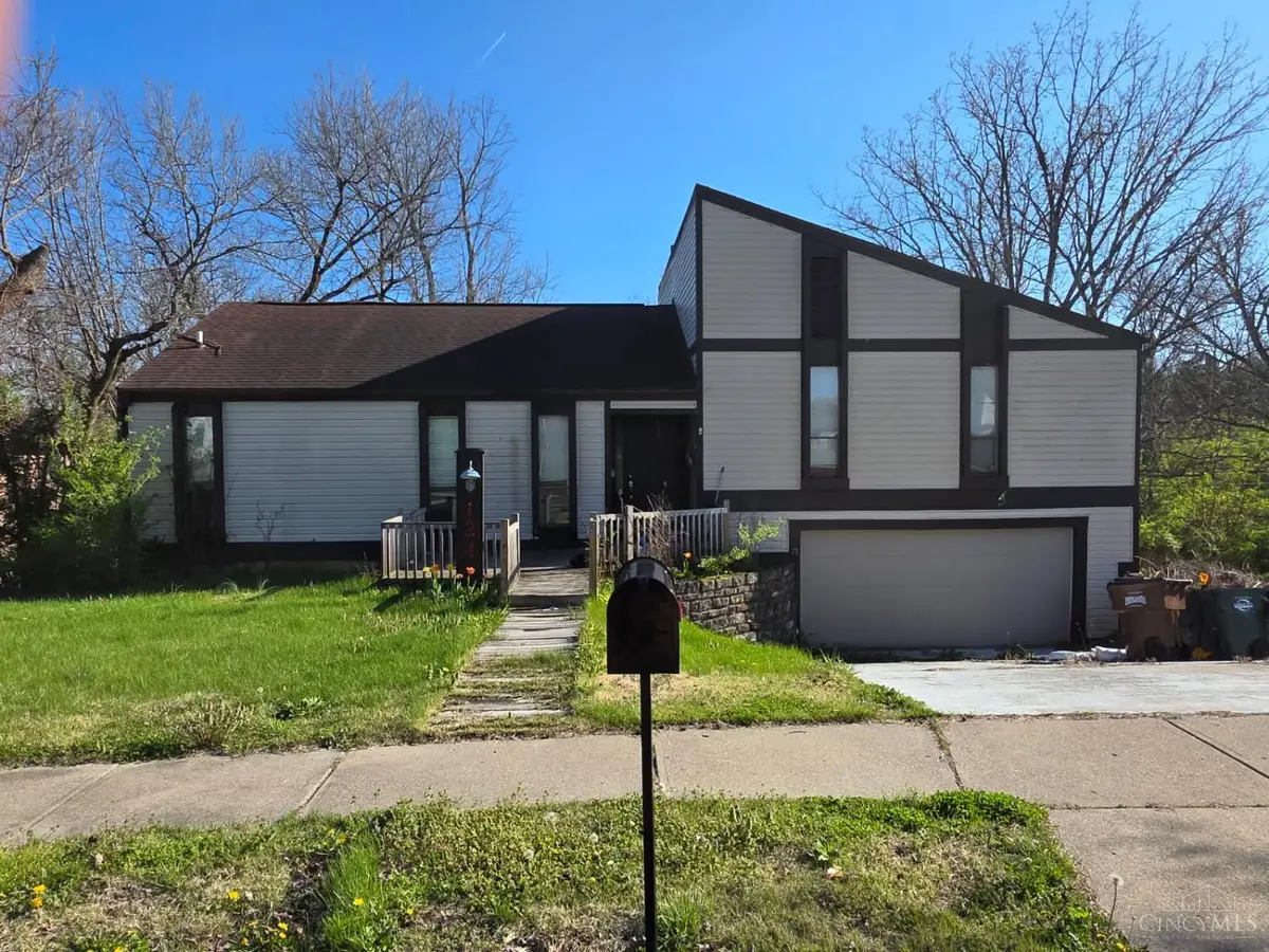 124 Fairborn Drive, Hamilton, OH 45013 - #1