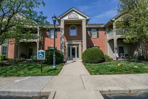 8003 Pinnacle Point Drive #203, West Chester, OH 45069