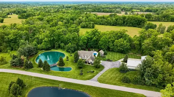 1041 Blue Sky Drive, Goshen Twp, OH 45122