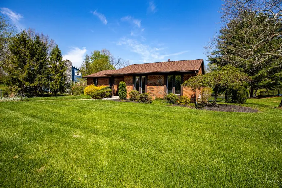 3566 Sandal Lane, Cincinnati, OH 45248 - #3