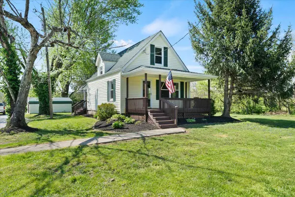 106 Center Street, Franklin Twp, OH 45121