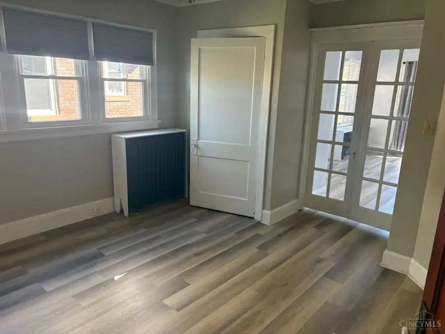 4237 Vine Street, Cincinnati, OH 45217 - #2