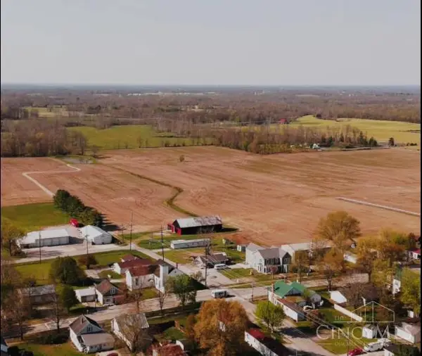 40 Kendall Street, Jefferson Twp, OH 45168