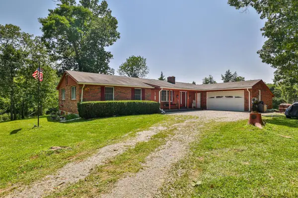 12800 Akes Road, Moores Hill, IN 47032