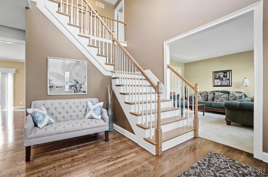 5558 Eden Ridge Drive, Cincinnati, OH 45247 - #3