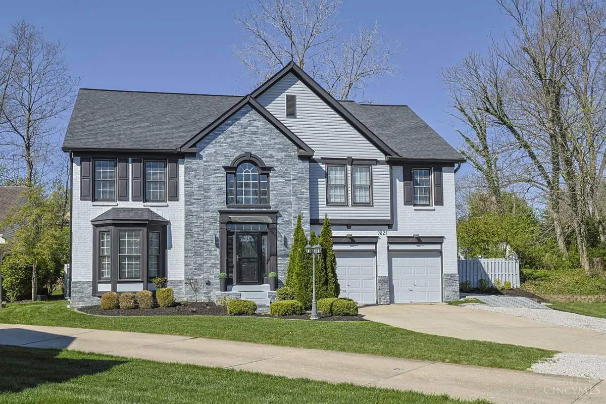 9825 Orchard Club Drive, Montgomery, OH 45242 - #1