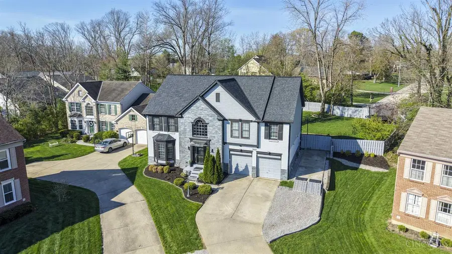 9825 Orchard Club Drive, Montgomery, OH 45242 - #3