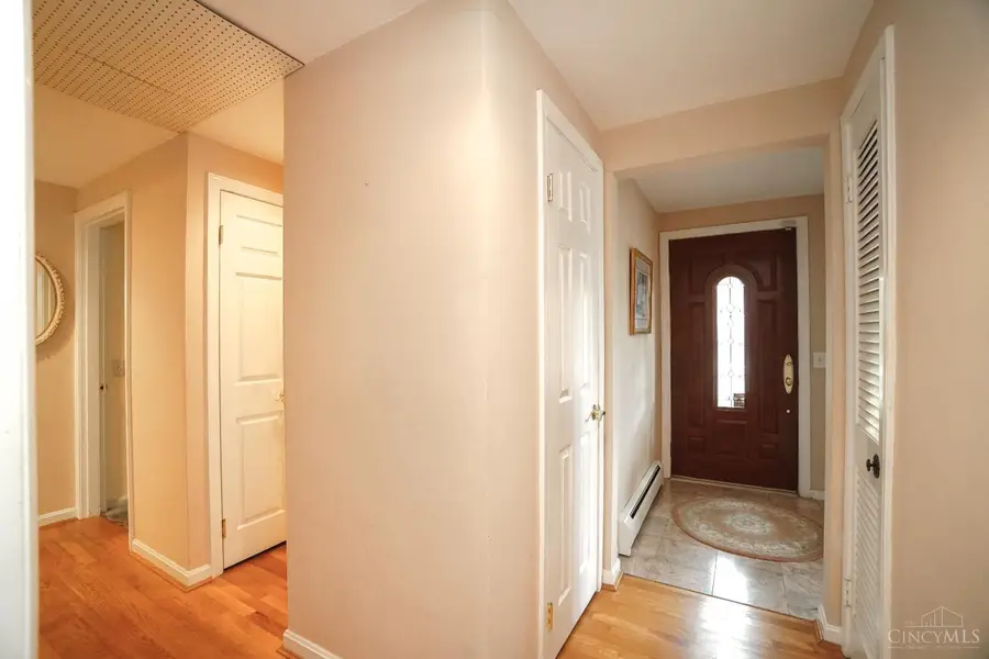 3616 Cooper Road, Cincinnati, OH 45241 - #3