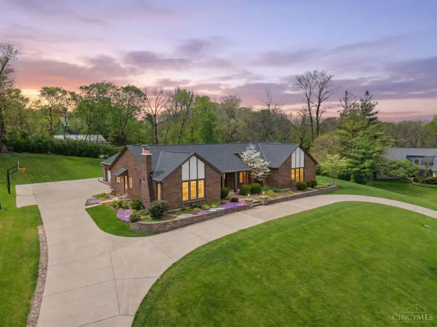 5321 Laurelridge Lane, Cincinnati, OH 45247 - #2