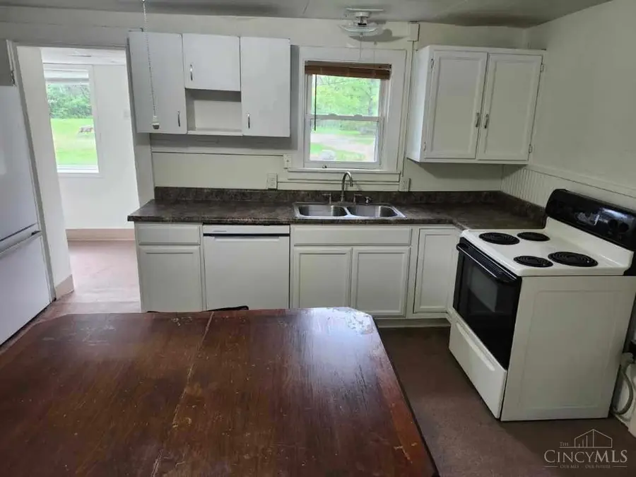 136 Cottonwood Drive, Millville, OH 45013 - #2