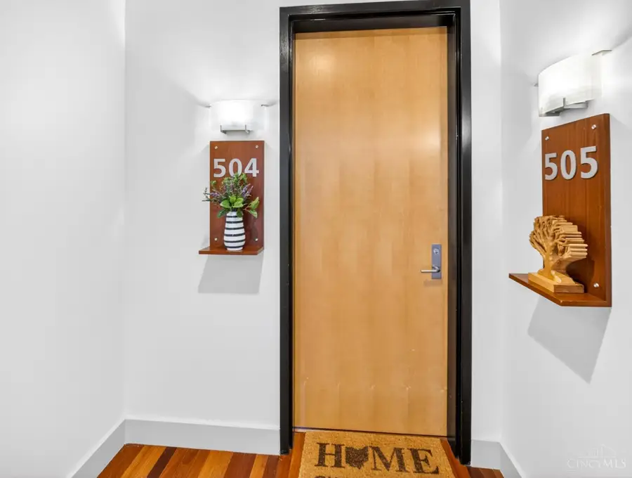 15 W Fourth Street #504, Cincinnati, OH 45202 - #2