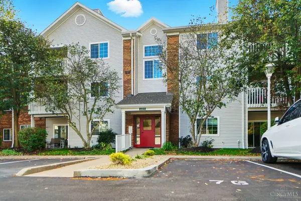 220 Carrington Place #104, Loveland, OH 45140