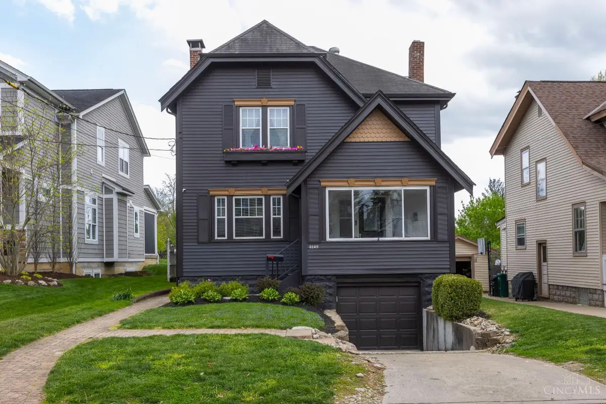 3245 Nash Avenue, Cincinnati, OH 45226 - #1