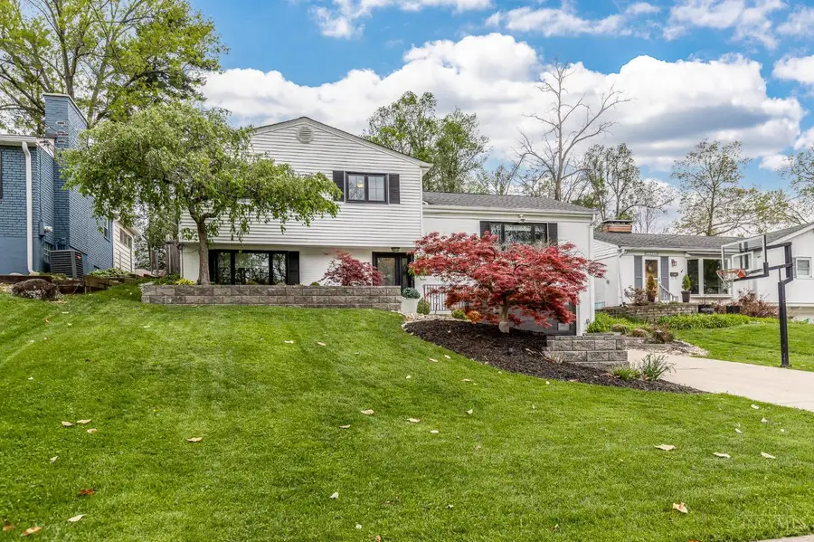 7249 Longfield Drive, Madeira, OH 45243 - #3