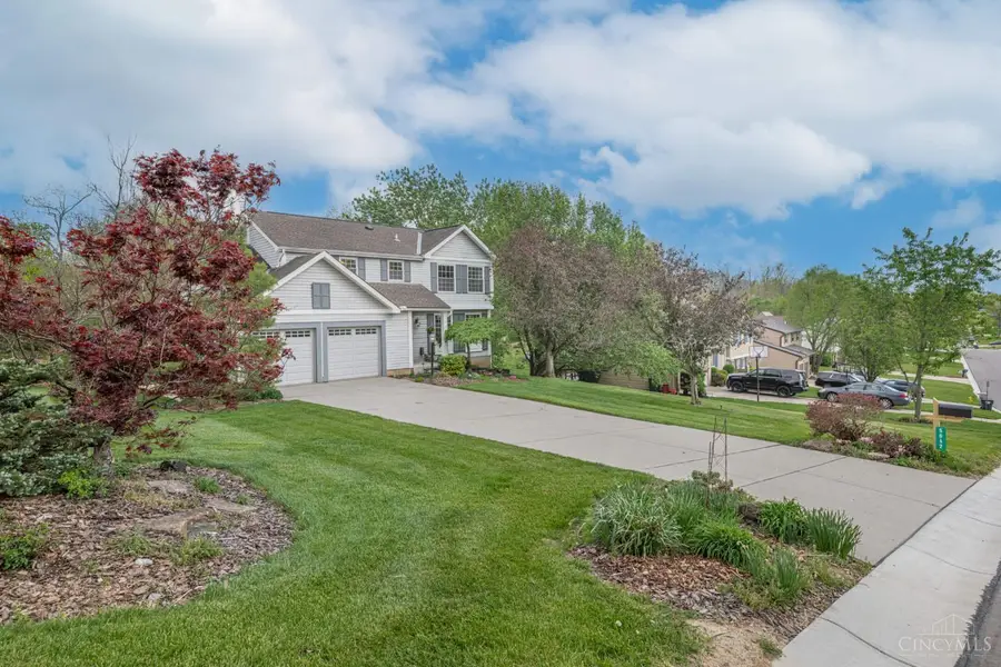 5642 Bluepine, Cincinnati, OH 45247 - #2