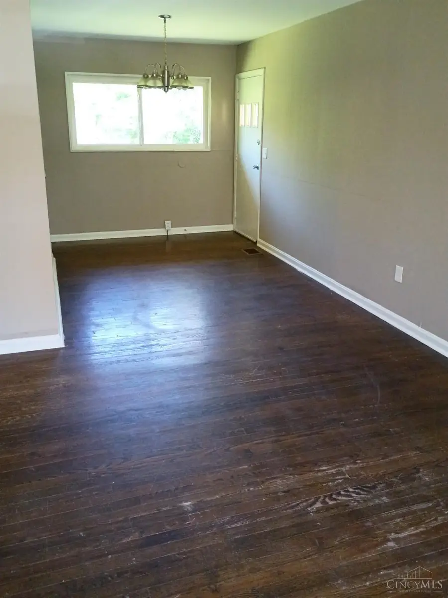 1290 Aldrich Avenue, Finneytown, OH 45231 - #2