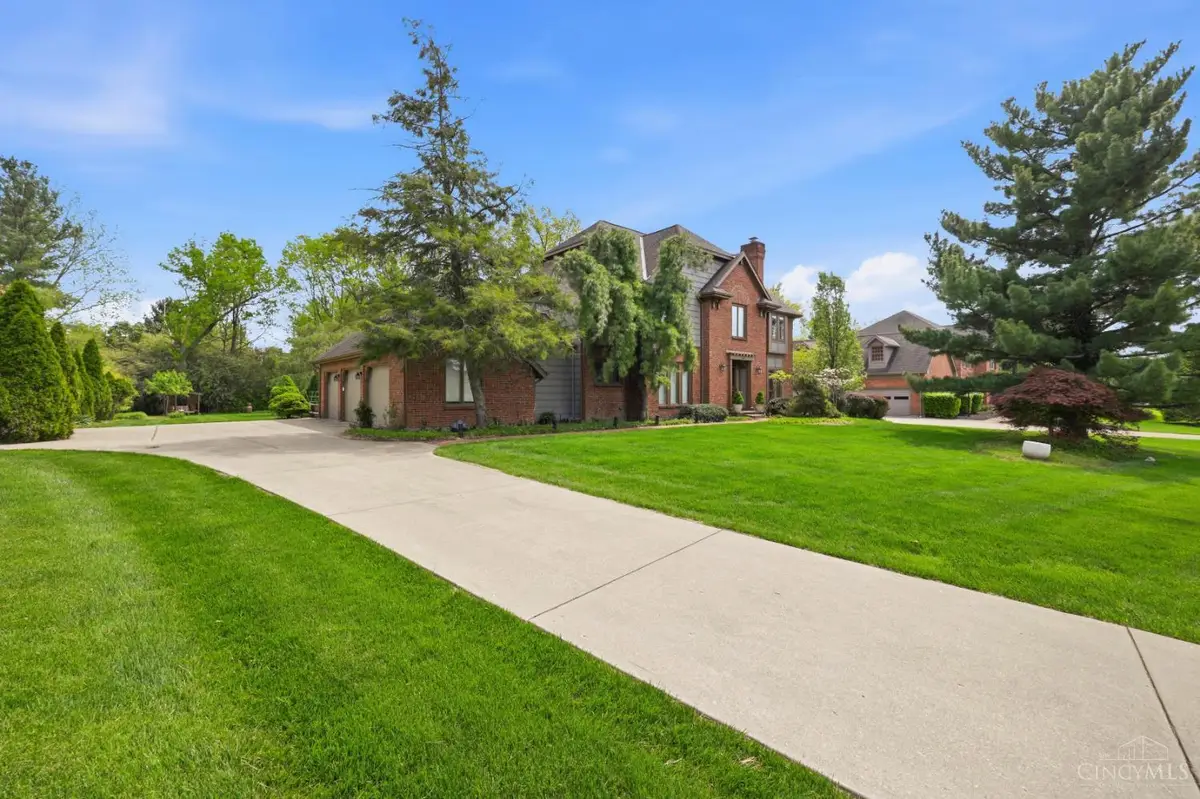 3755 Fawnrun Drive, Evendale, OH 45241 - #1