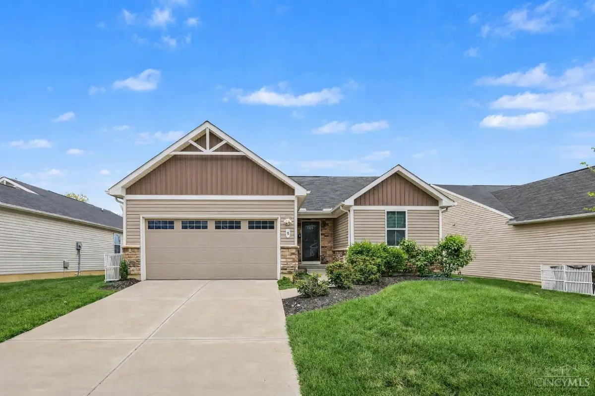 8 Platform Street, Amelia, OH 45102 - #1