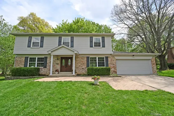 7883 Woodstone Drive, Cincinnati, OH 45244