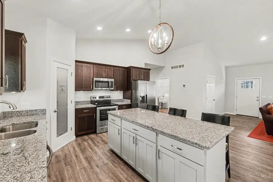 132 Oklahoma Drive, Lake Waynoka, OH 45171 - #3