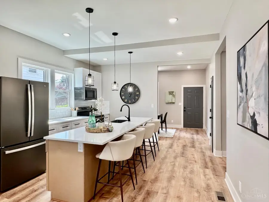 4605 Thoburne Street, Cincinnati, OH 45227 - #3