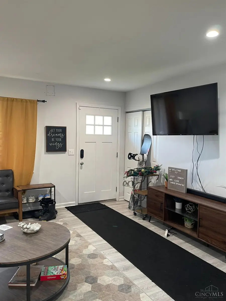 4895 Winton Ridge Ln., Cincinnati, OH 45232 - #2