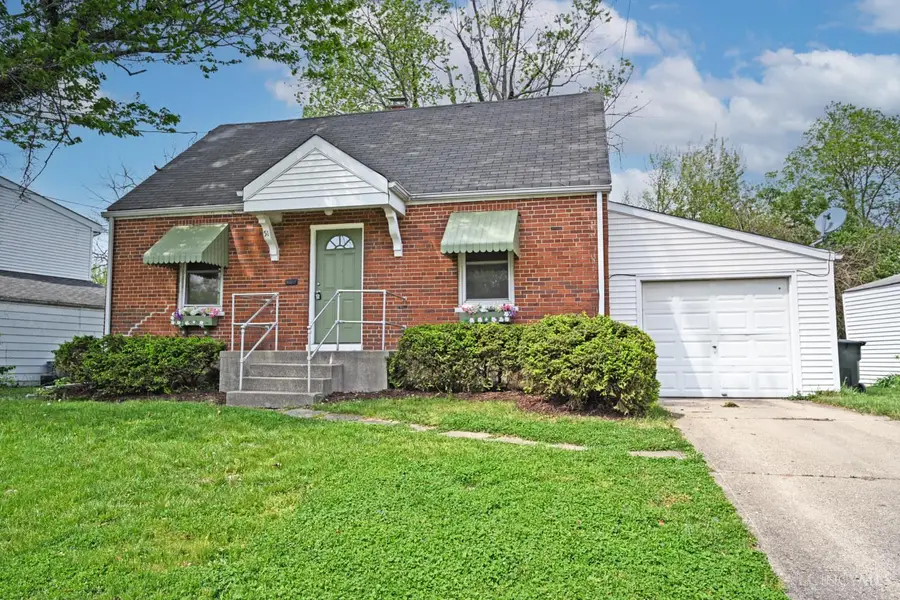 51 Gambier Circle, Greenhills, OH 45218 - #2