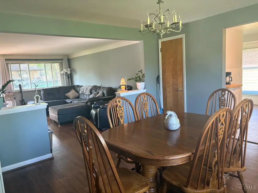 3382 Tallahassee Drive, Cincinnati, OH 45239 - #3