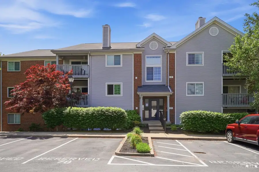 7372 Ridgepoint Drive #10, Anderson, OH 45230 - #2