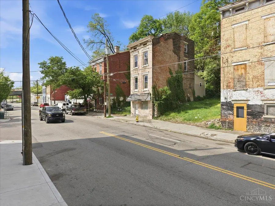 677 State Avenue, Cincinnati, OH 45204 - #3
