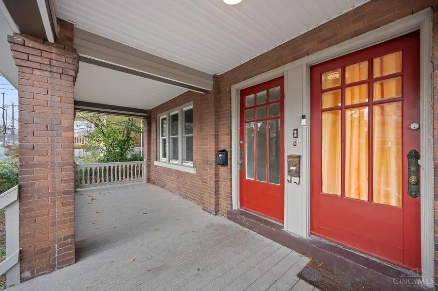 816 Windham Avenue, Cincinnati, OH 45229 - #3
