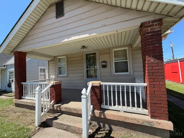 107 S Riverside Drive, St Clair Twp, OH 45011