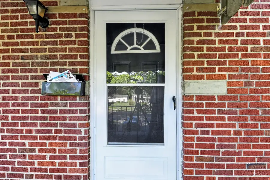 567 Greenwell Avenue, Delhi, OH 45238 - #2