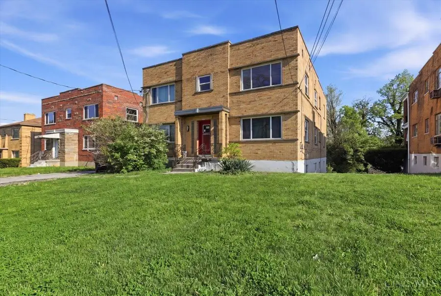 2580 Westwood Northern Boulevard, Cincinnati, OH 45211 - #2