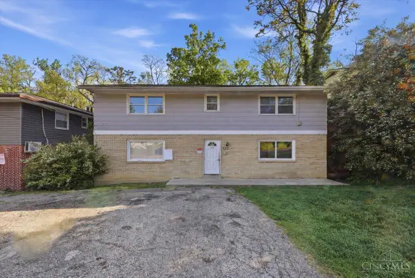 122 Clinton Springs Avenue, Cincinnati, OH 45217