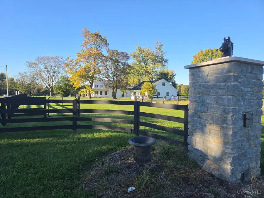 6688 Smith Road, Goshen, OH 45140 - #2