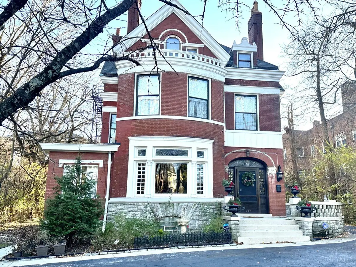 445 Ludlow Avenue, Cincinnati, OH 45220 - #1