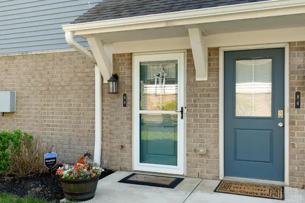 88 Old Pond Road, Springboro, OH 45066