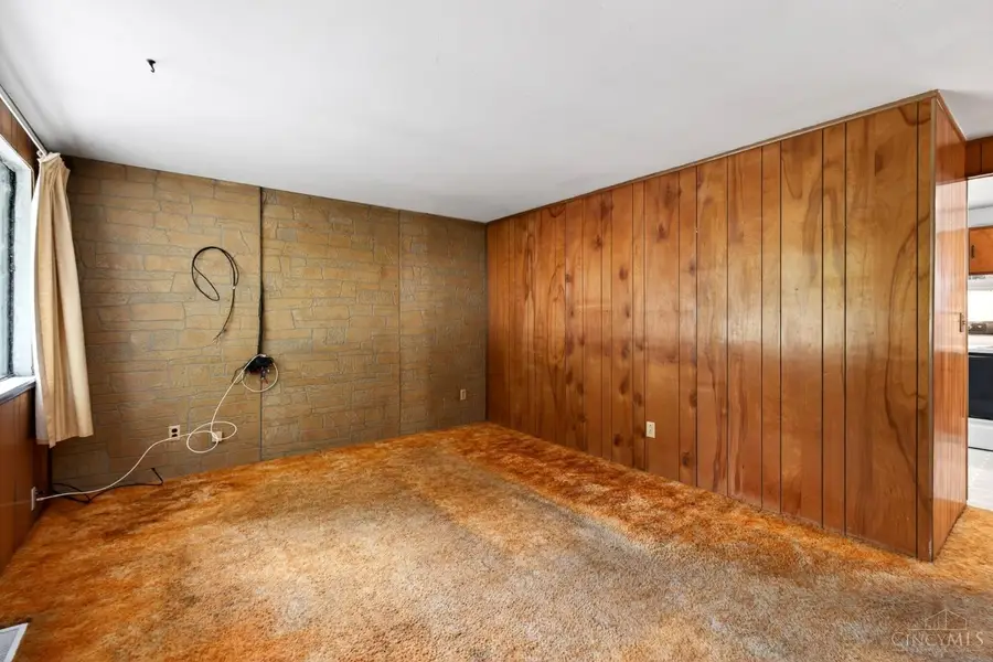 96 Chickasaw Drive, Hamilton, OH 45013 - #3