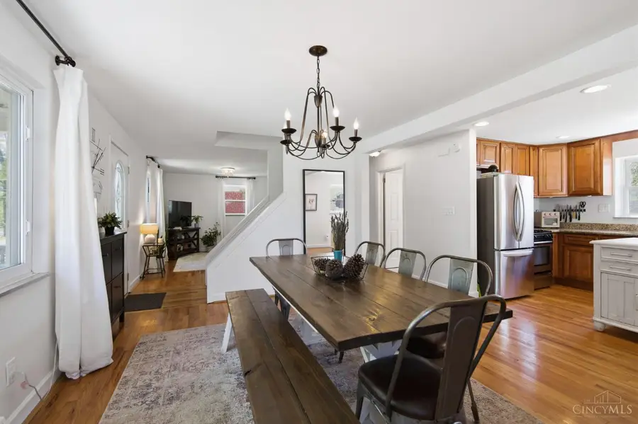 7905 Mapleleaf Drive, Madeira, OH 45243 - #3