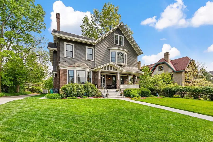 3966 Rose Hill Avenue, Cincinnati, OH 45229 - #2