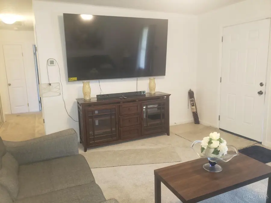 9884 Dunraven Drive, Colerain, OH 45251 - #3