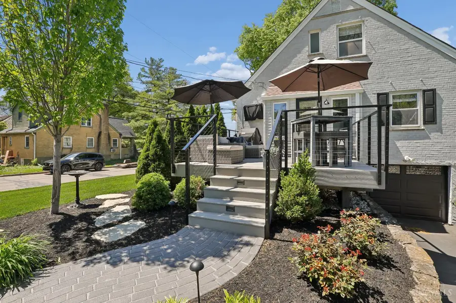 5900 St Regis Drive, Sycamore, OH 45236 - #3