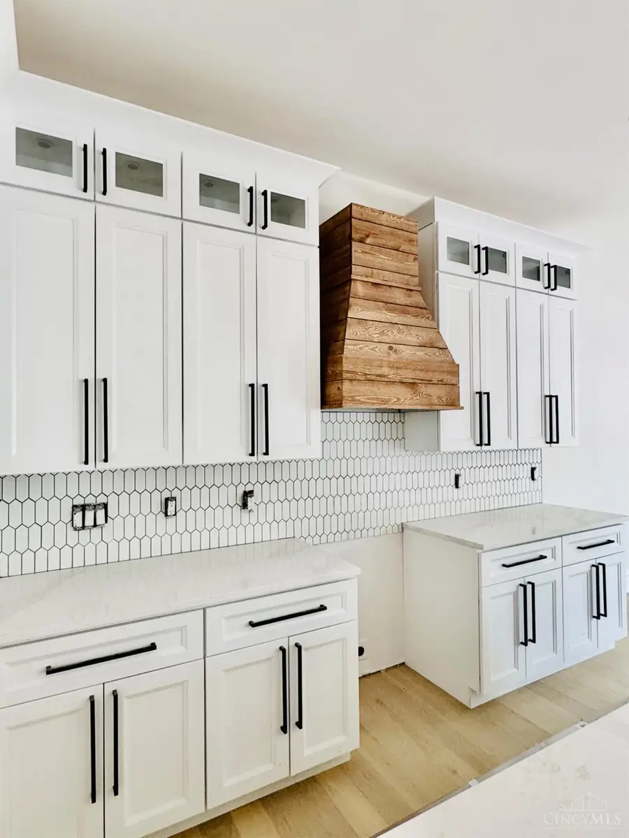 6826 Bantry Avenue, Cincinnati, OH 45213 - #2