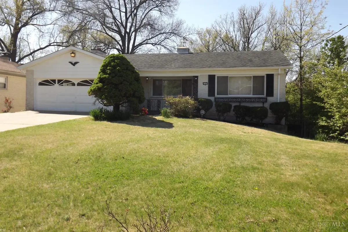 2987 Westbrook Drive, Cincinnati, OH 45238 - #1