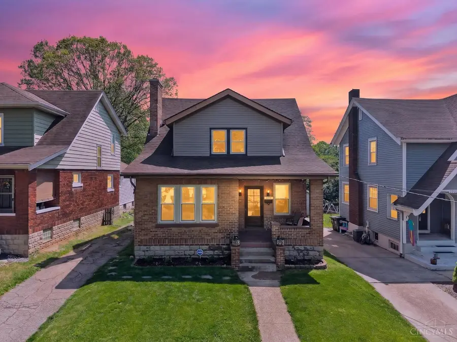 2209 Cathedral Avenue, Norwood, OH 45212 - #2