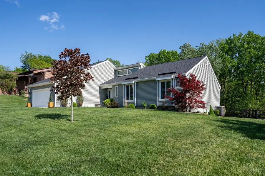 3151 Woodside Drive, Fairfield, OH 45014 - #2