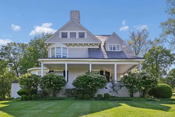 835 Ivy Avenue, Glendale, OH 45246