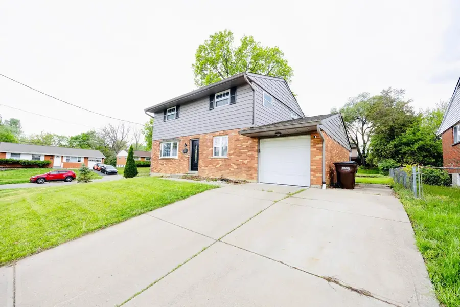 11625 Hollingsworth, Forest Park, OH 45240 - #2