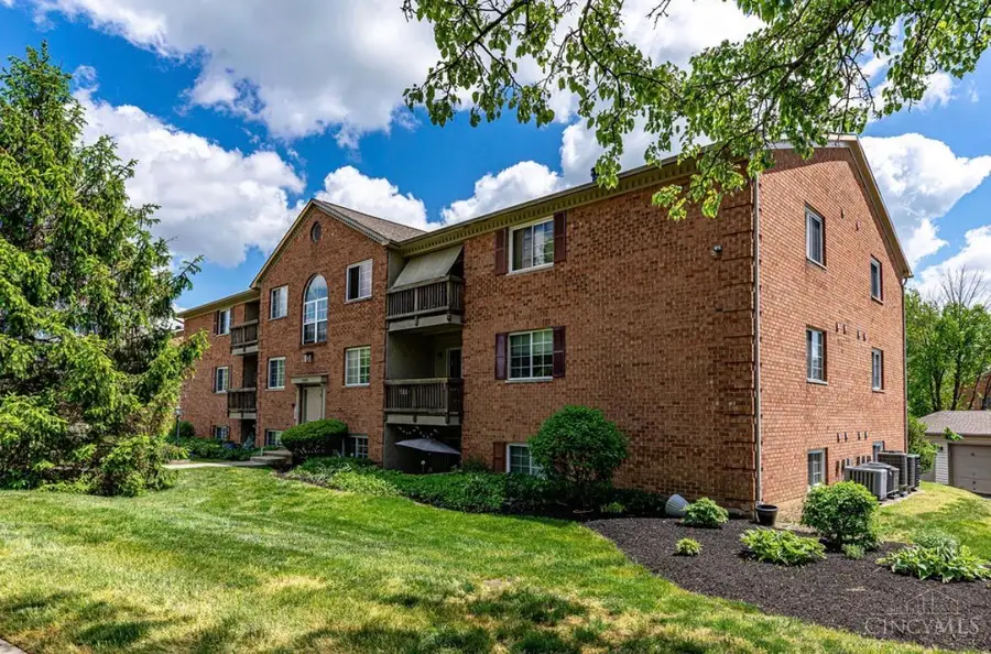 1575 Gelhot Drive #90, Fairfield, OH 45014 - #2